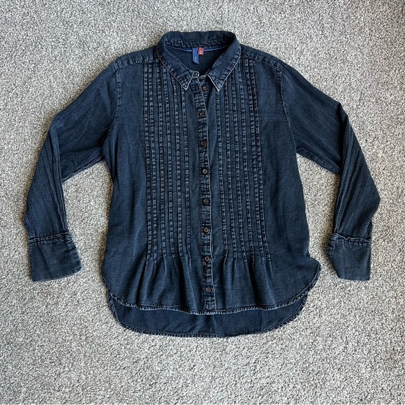 Pilcro by Anthropologie Black Button Up Twisted Tux Shirt, Size XS - Picture 4 of 12